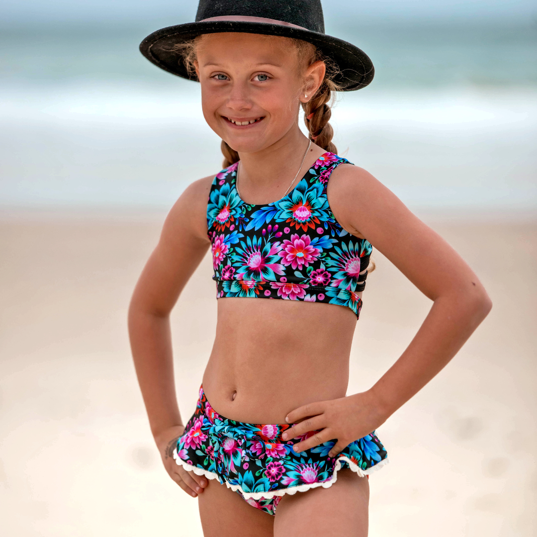teen girl bikini